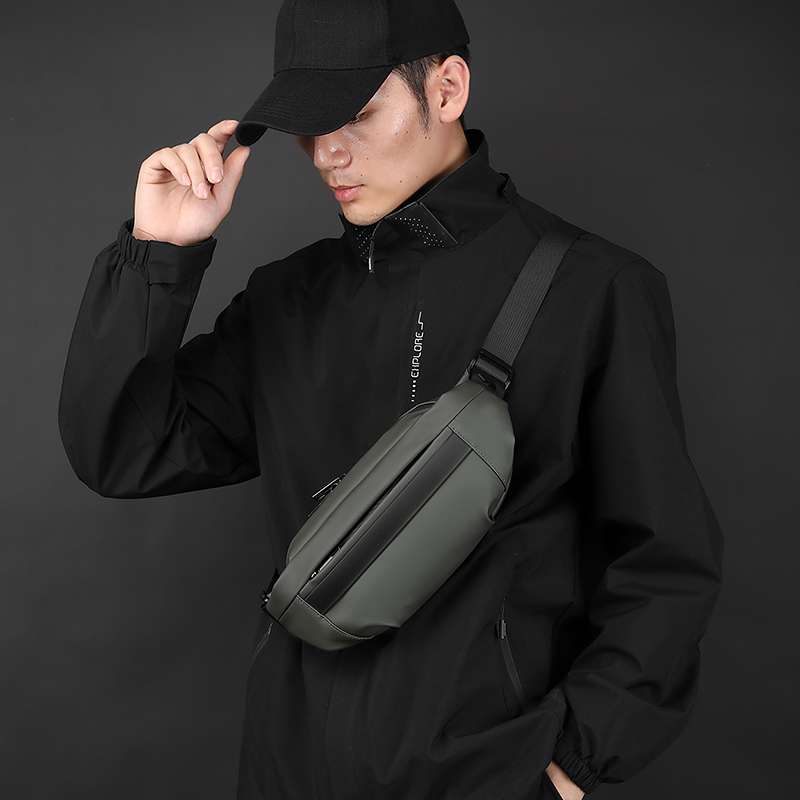 アウトドアクライミングチェストバッグメンズハイキングキャンプ - Cycling Commute Training のレビューと価格